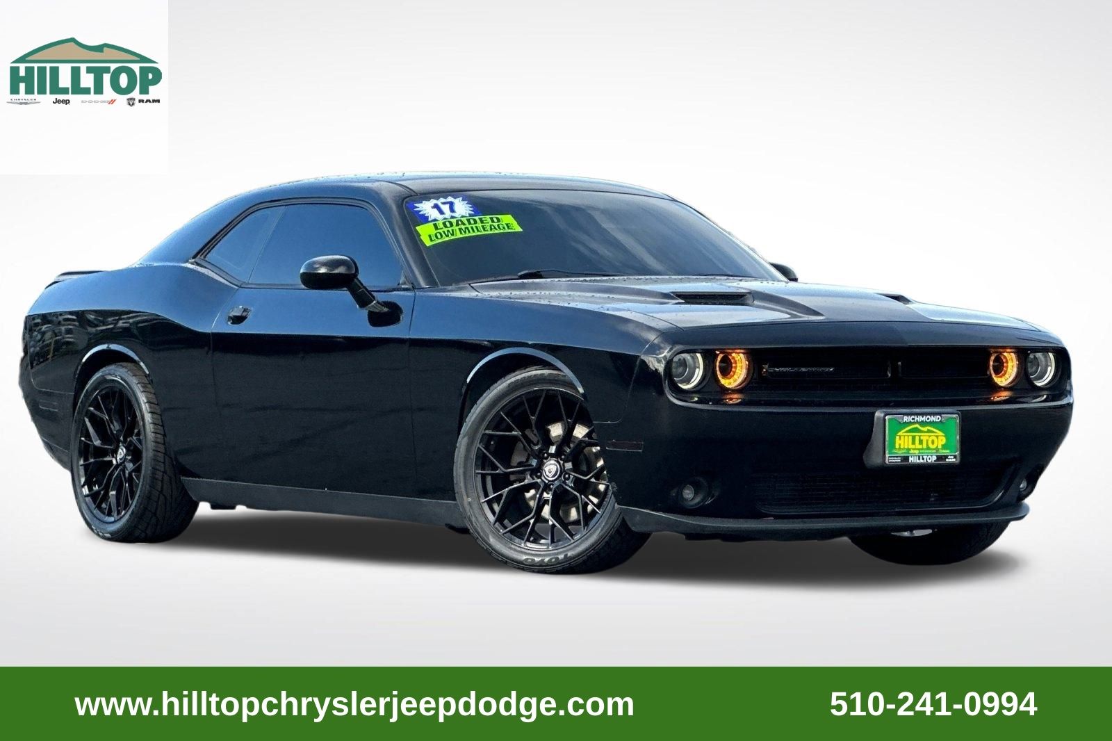 2017 Dodge Challenger SXT RWD