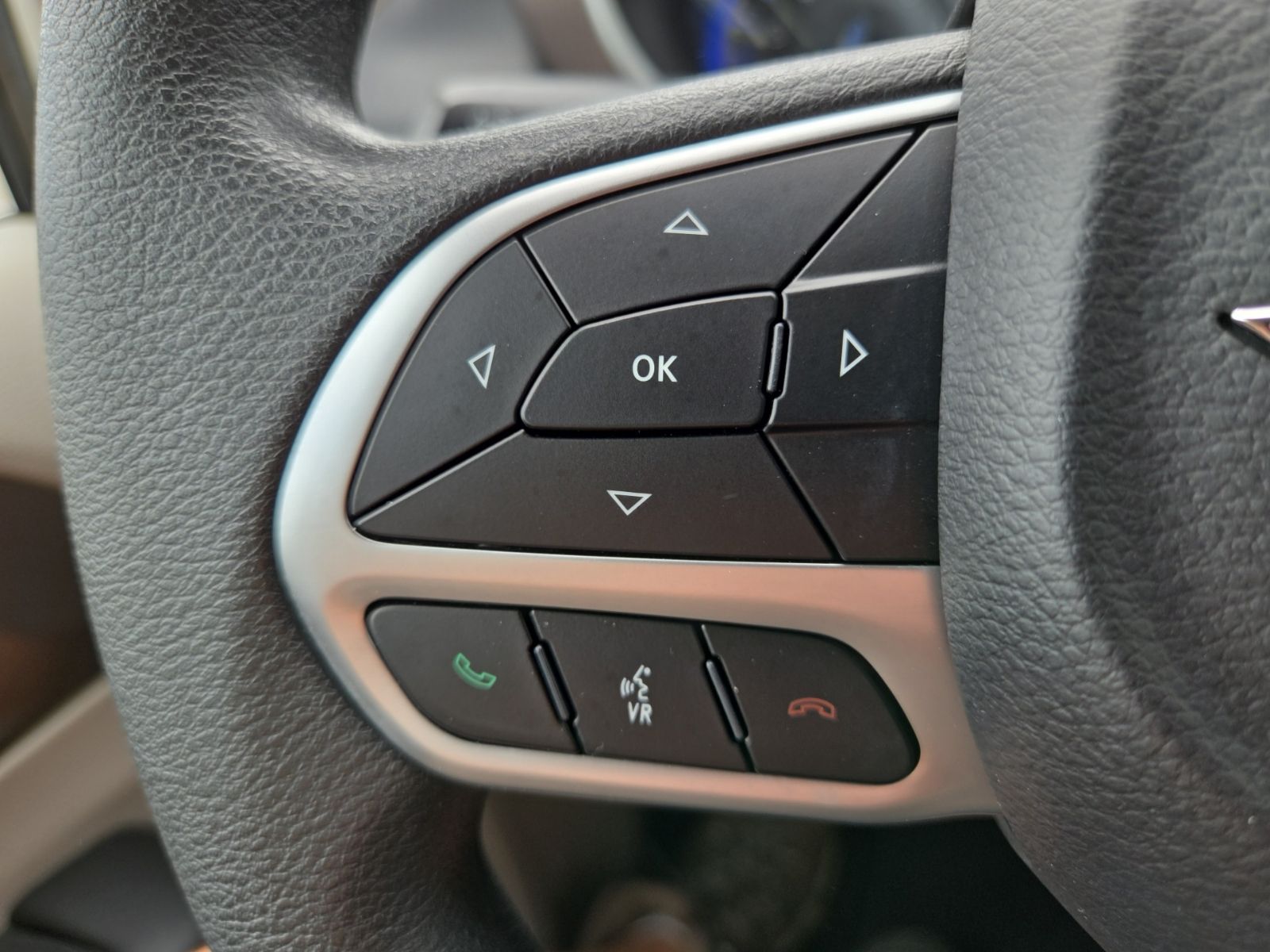 used 2018 Chrysler Pacifica car, priced at $18,250