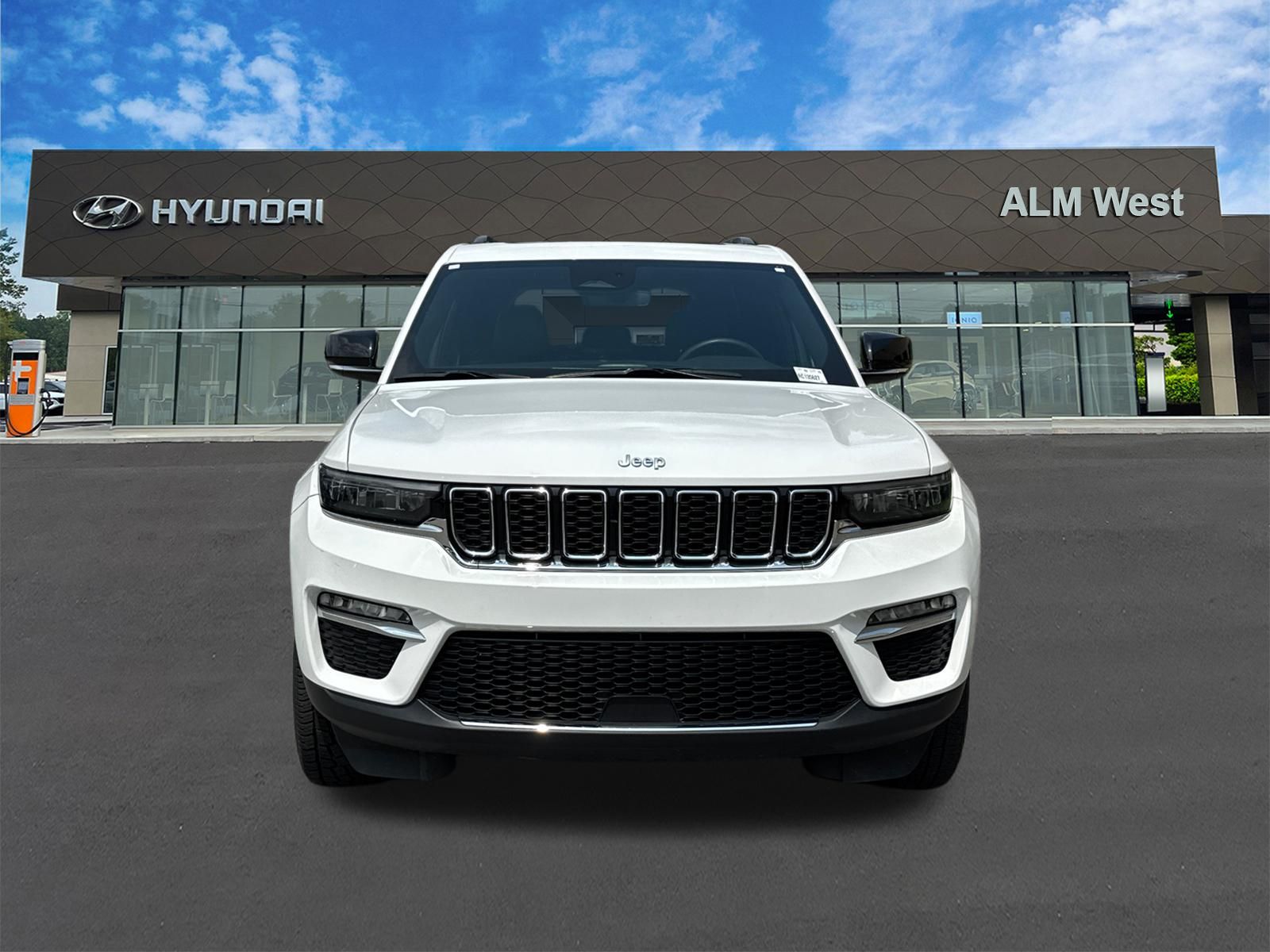 Used 2024 White Jeep 4xe image 2