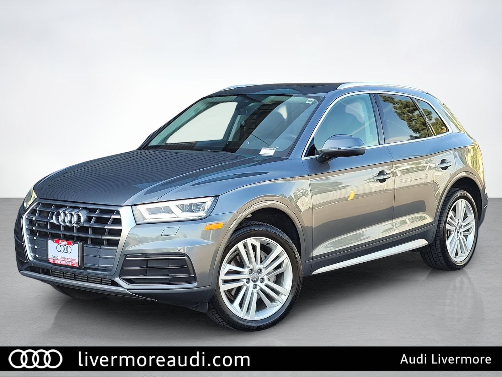 2019 Audi Q5 2.0T Premium Plus — full photo 1 of 45