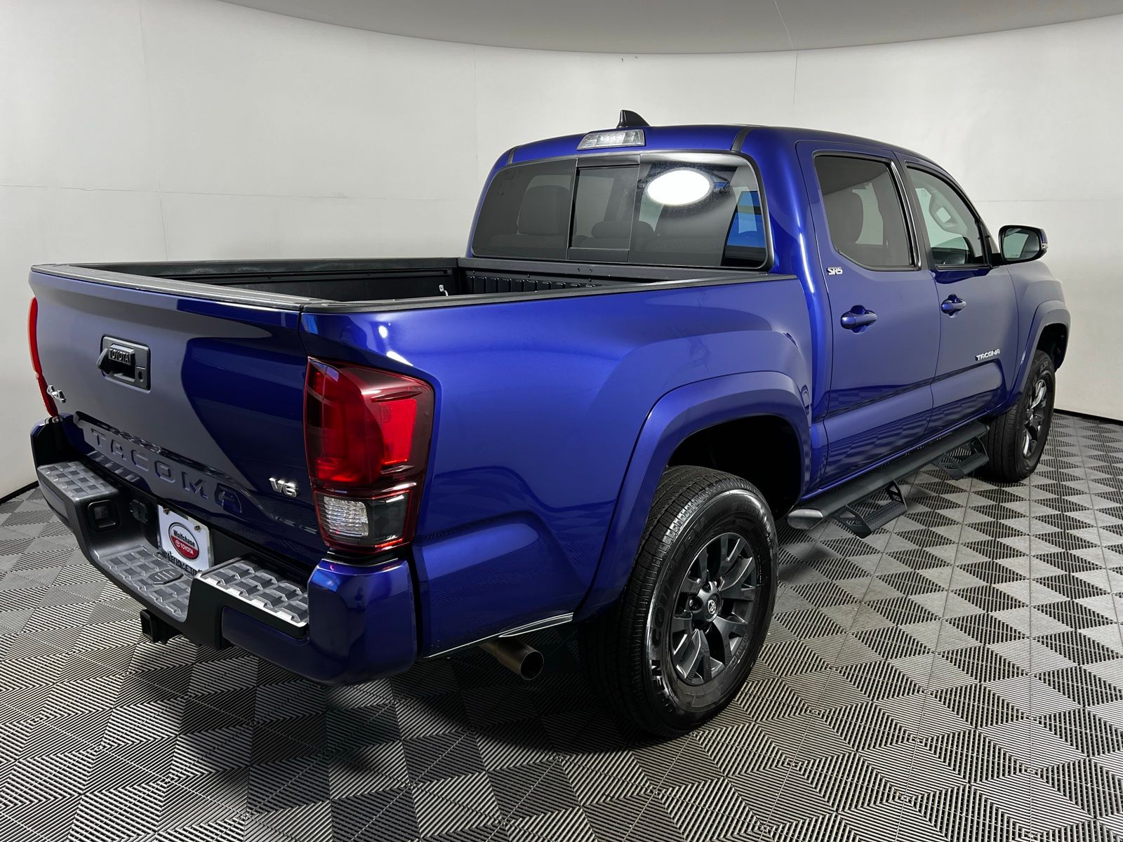 2023 Toyota Tacoma SR5 5