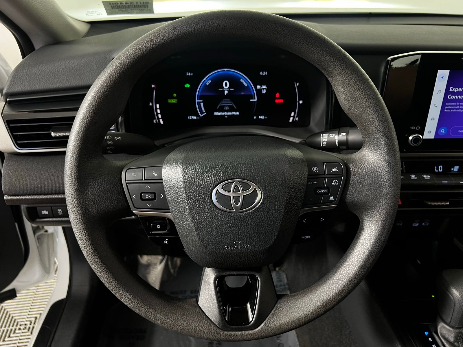 Thumbnail: 2025 Toyota Camry - 14