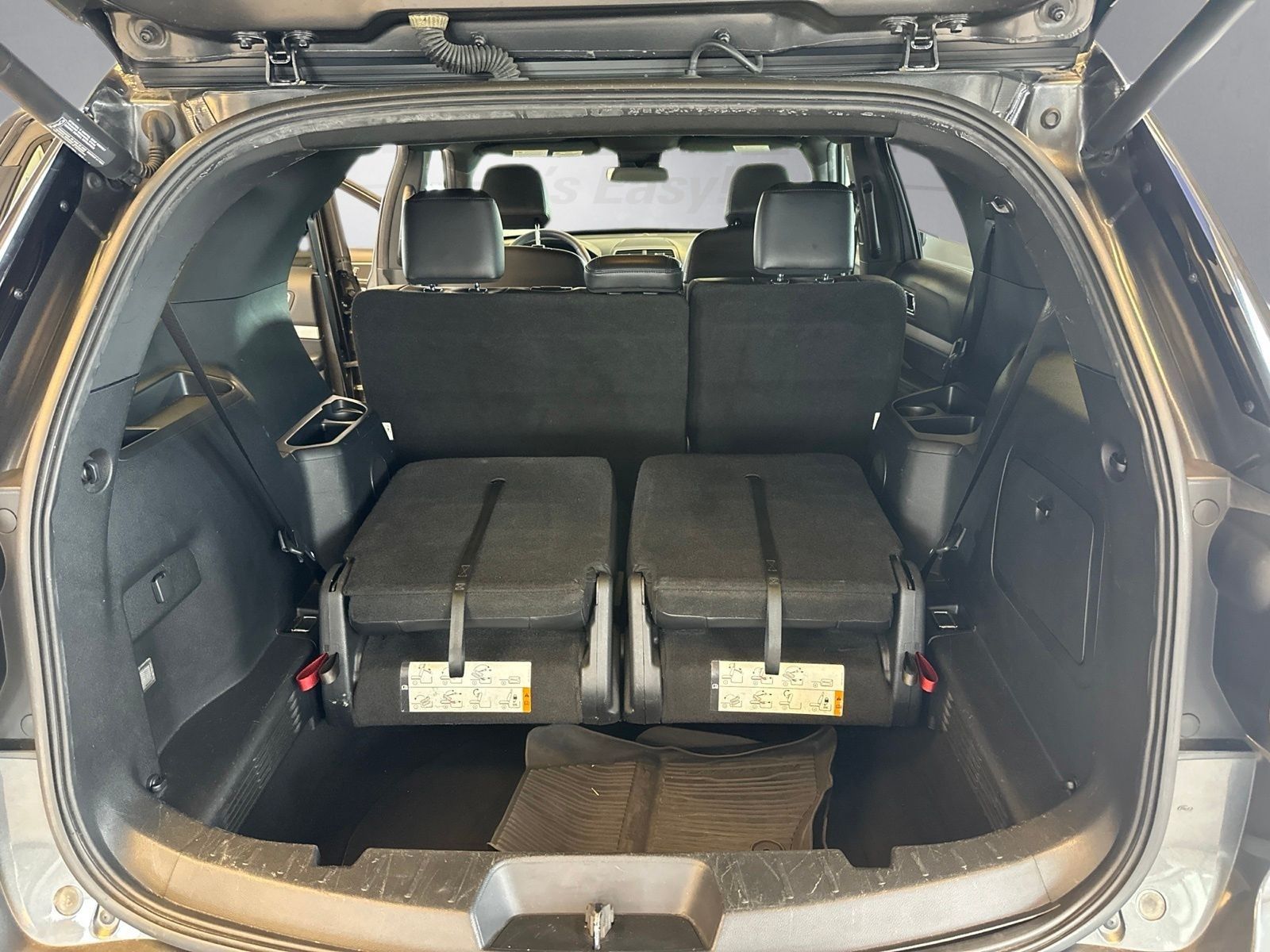 Used 2017 Magnetic Metallic Ford XLT image 29