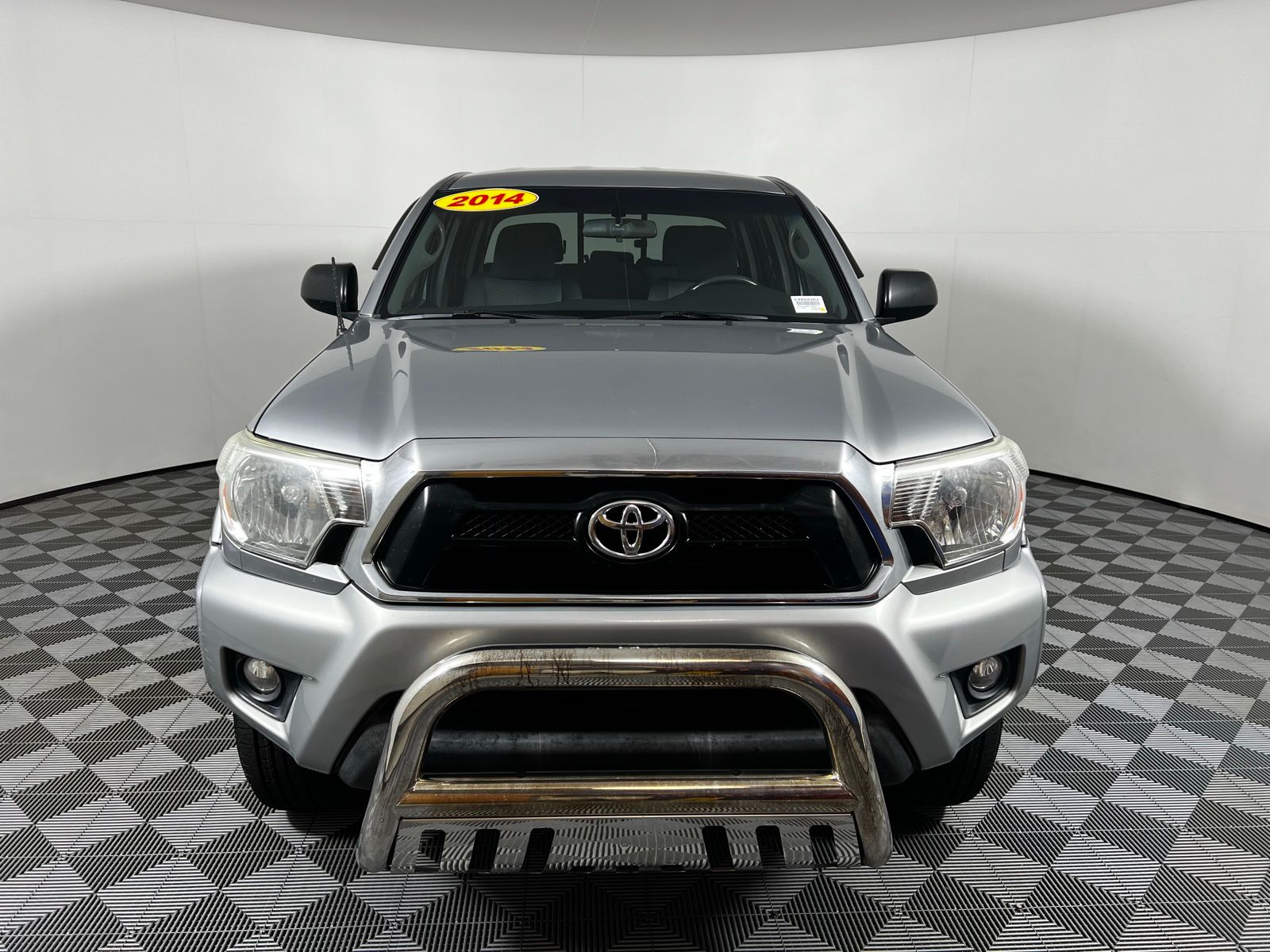 Thumbnail: 2014 Toyota Tacoma - 2