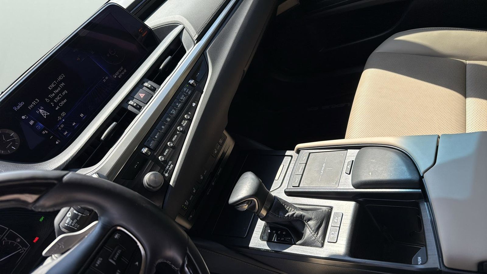 Used Car 2021 Lexus Es  300h For Sale Under $35,000 In Austin, Texas