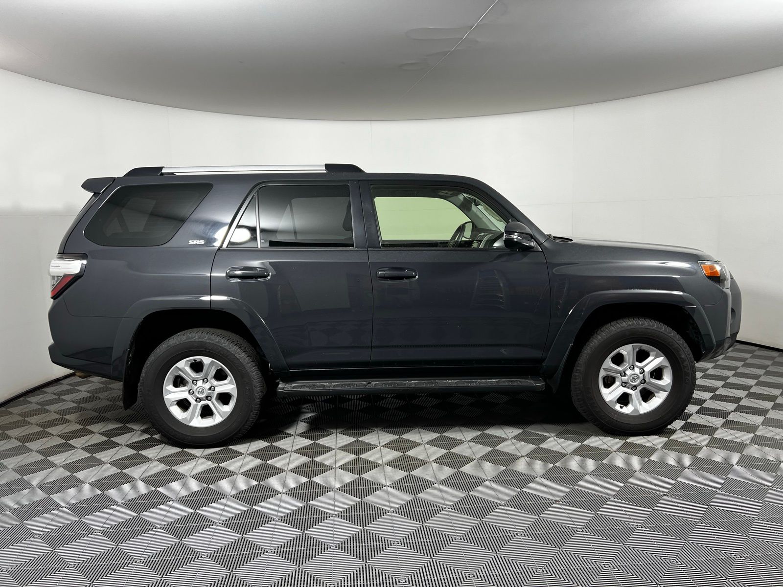2024 Toyota 4Runner SR5 4