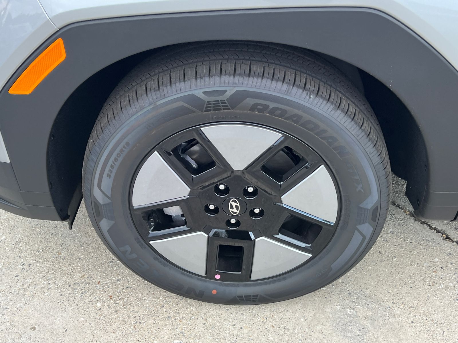 2026 Hyundai Santa Fe SEL photo 12