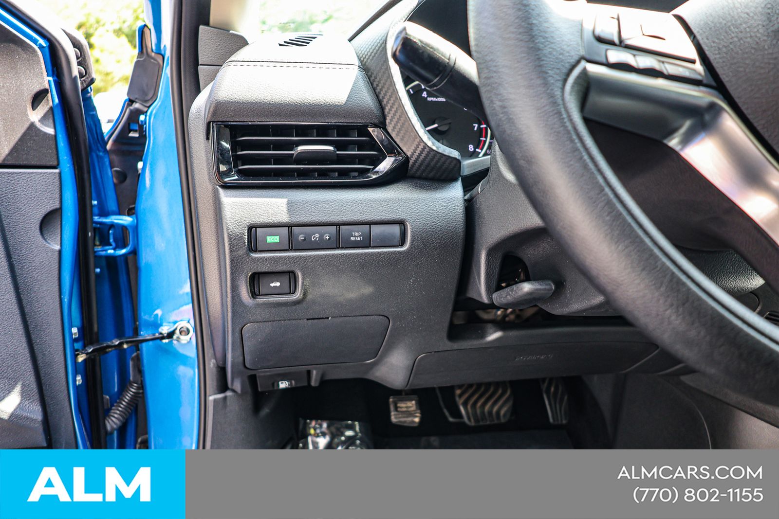 Used 2024 Blue Nissan SV image 21