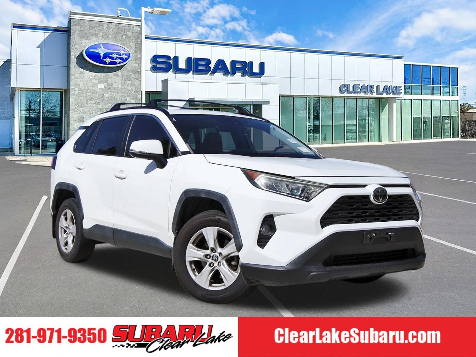 2019 Toyota RAV4 Blanco (Super White) SUV/Crossover Tracción delantera 8 velocidades Automática