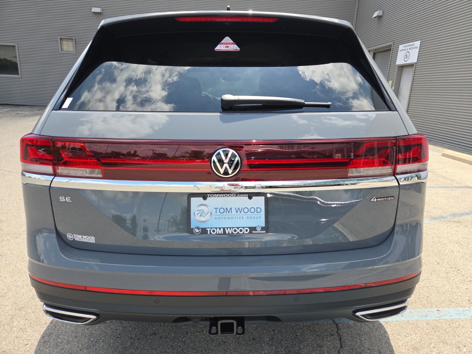 new 2026 Volkswagen Atlas car, priced at $45,654