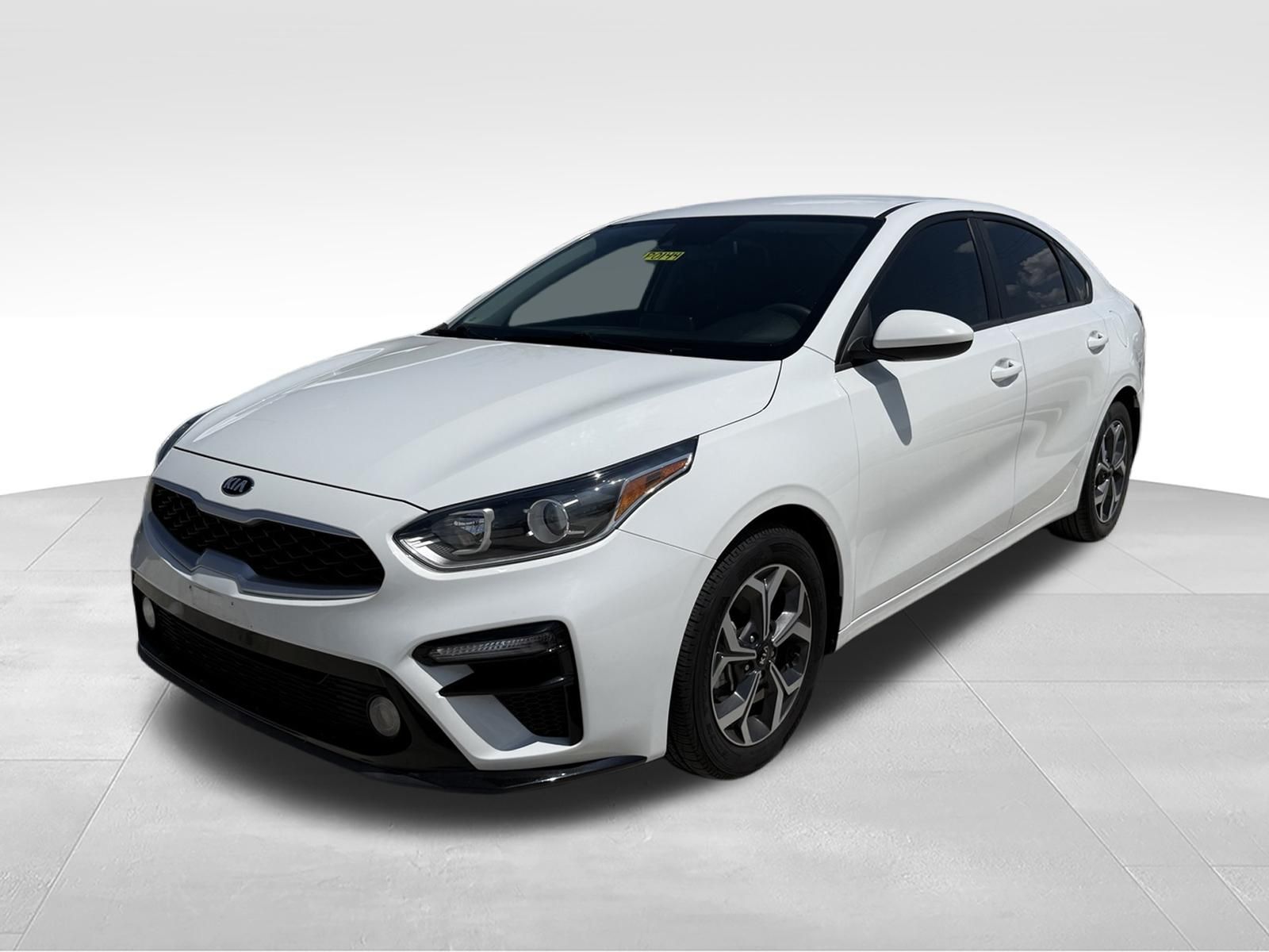 2020 Kia Forte LXS FWD photo