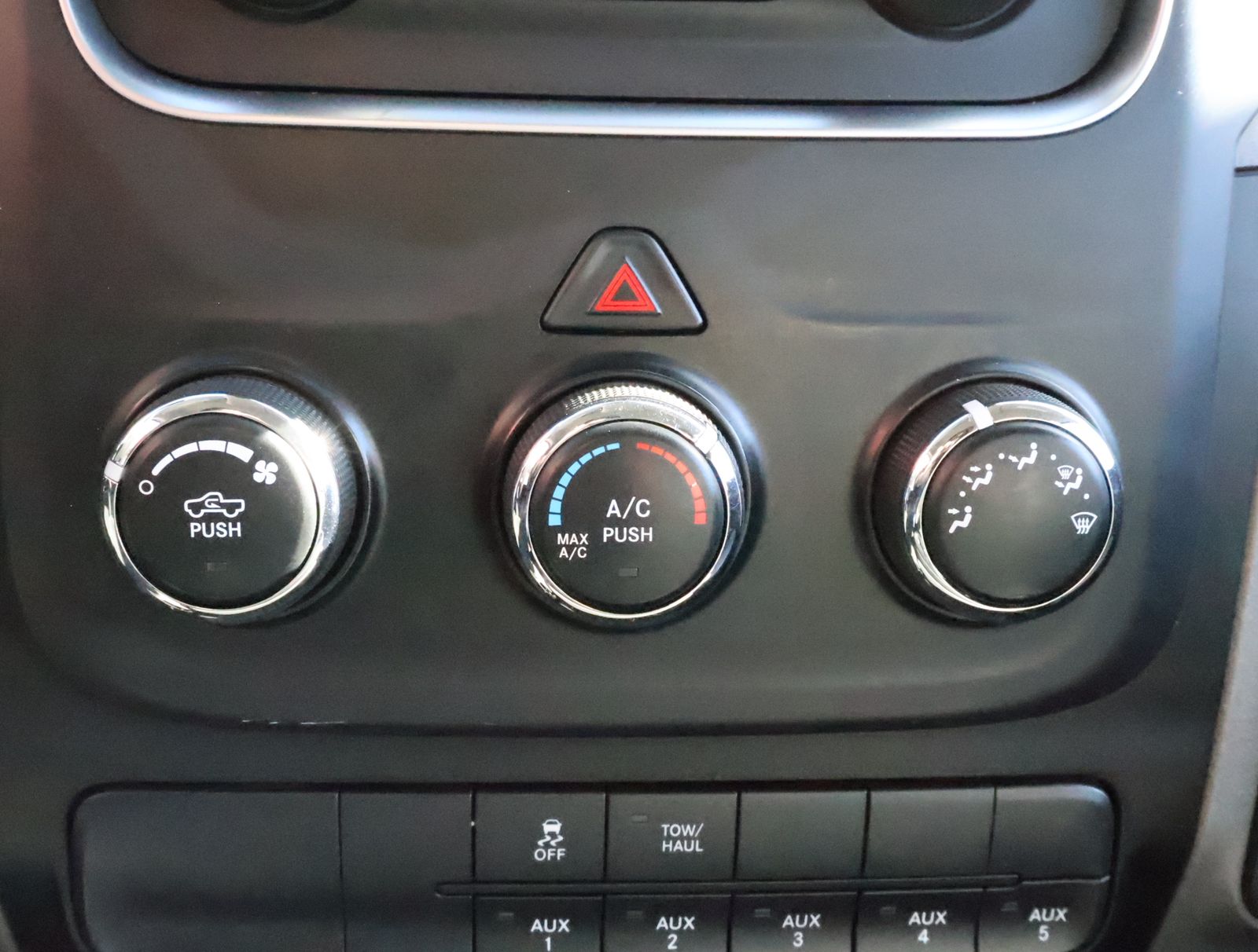 2018 RAM 3500 Tradesman photo