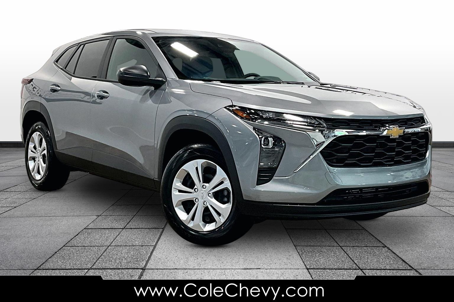 Sterling Gray Metallic 2026 Chevrolet Trax SUV / Crossover Front-Wheel Drive 6-Speed Automatic