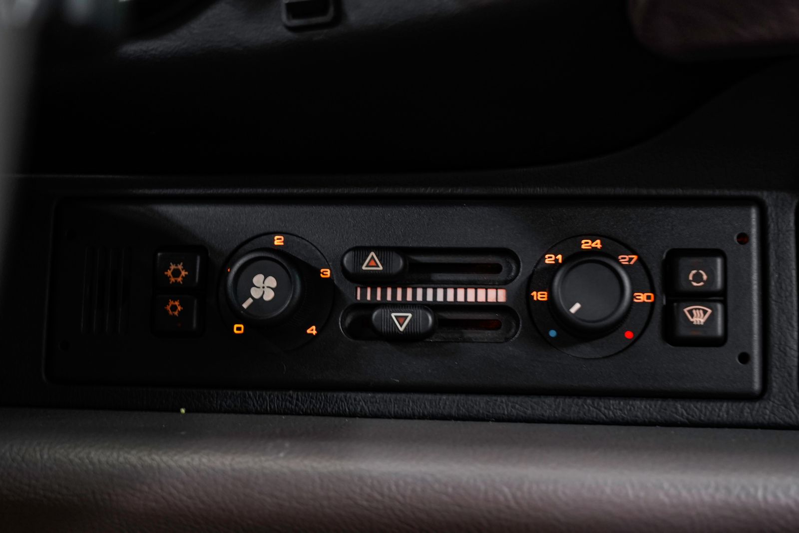 1997 Porsche 911 Carrera — photo 15