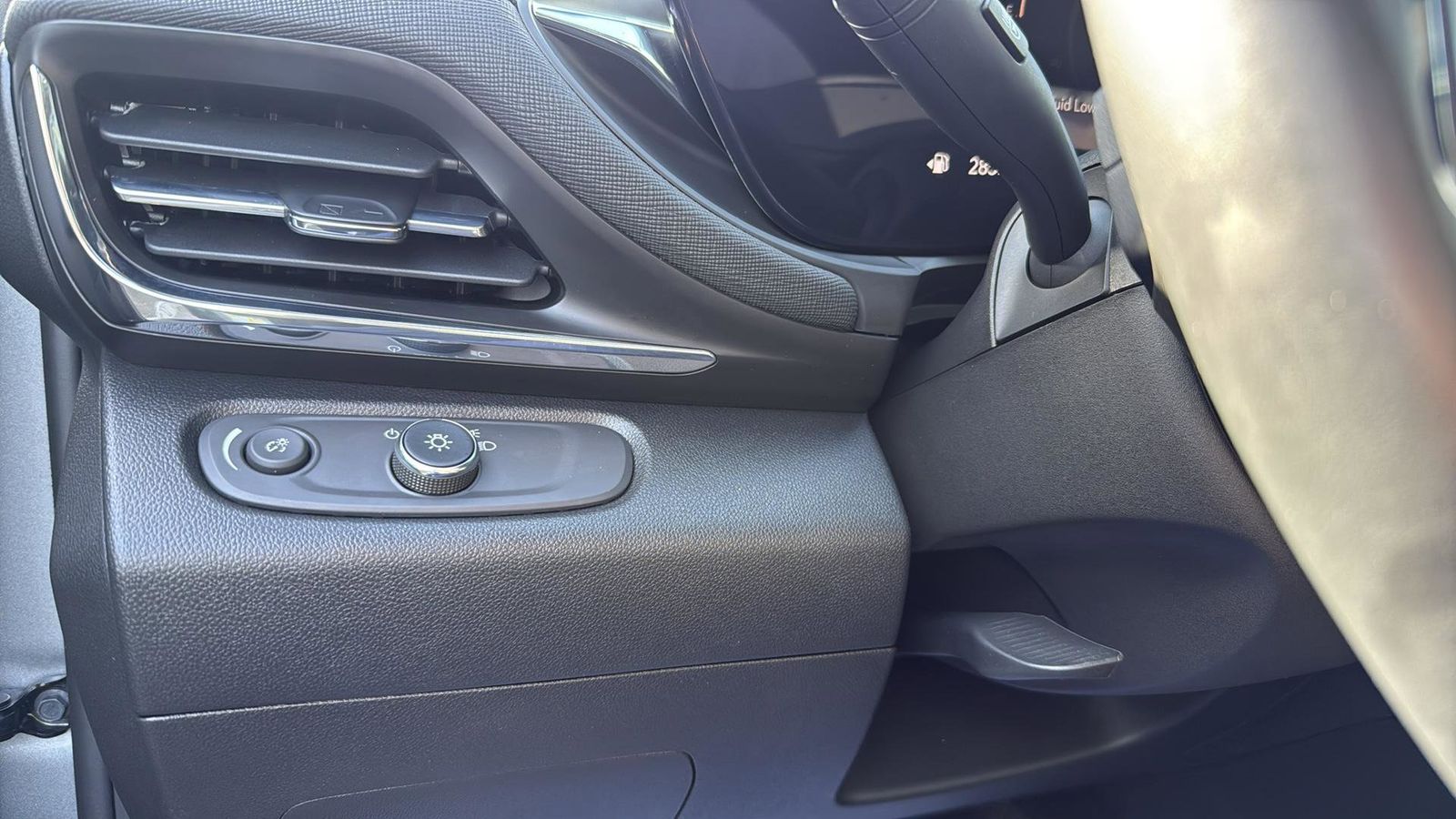 Used Car 2025 Buick Envista  Preferred For Sale Under $25,000 In Austin, Texas