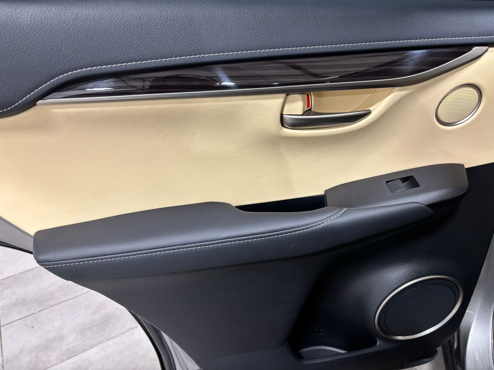 Used Car 2015 Lexus Nx  300h For Sale Under $20,000 In Austin, Texas