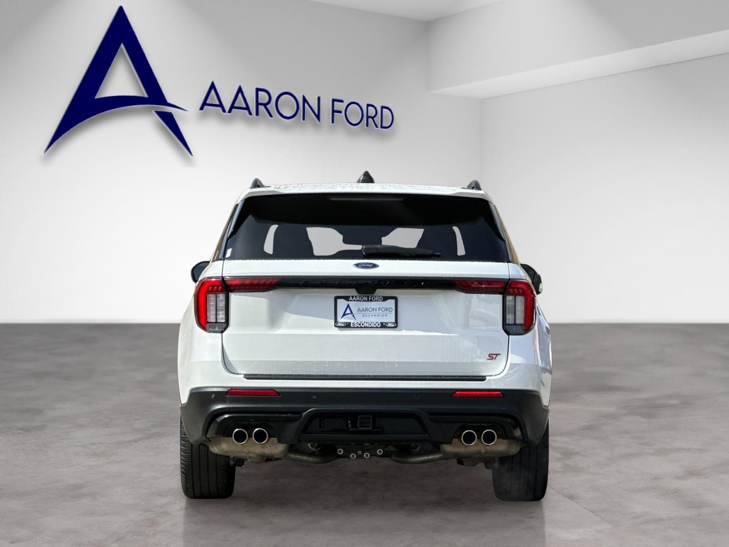 View vehicle photo 5