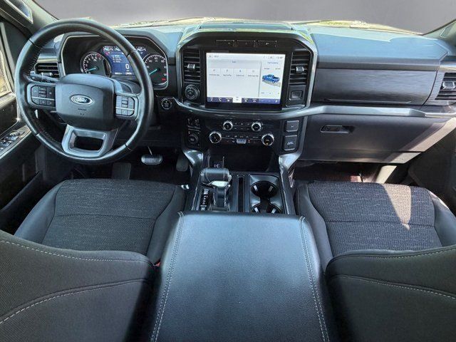 Certified Used 2022 Agate Black Metallic Ford XLT image 3