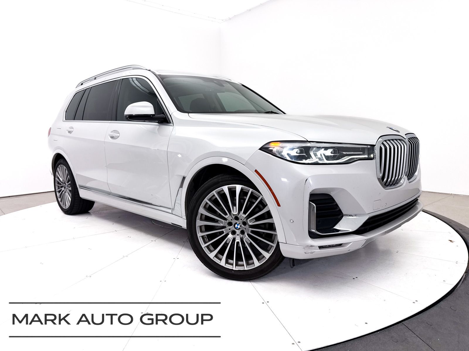 2019 BMW X7 xDrive40i