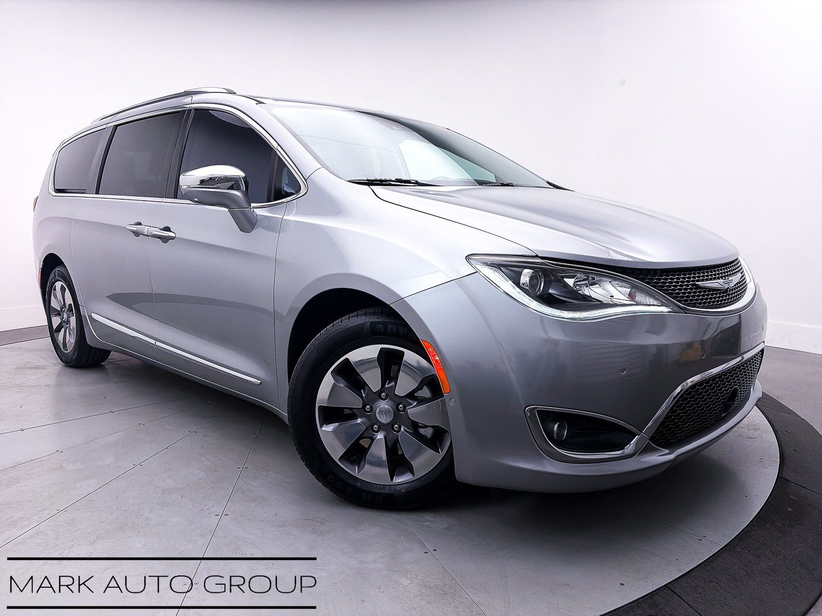 2020 Chrysler Pacifica Hybrid Limited