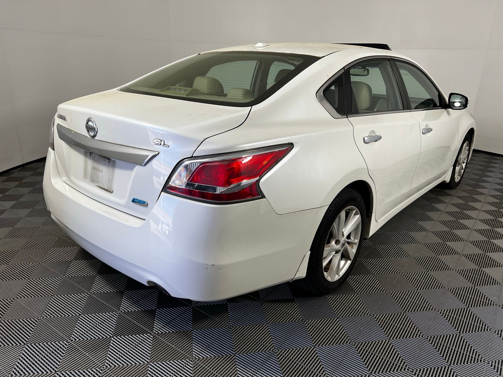 Thumbnail: 2014 Nissan Altima - 5