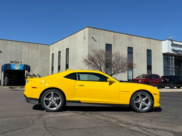 Rally Yellow 2013 Chevrolet Camaro 2SS Coupe RWD Coupe Rear-Wheel Drive 6-Speed Automatic