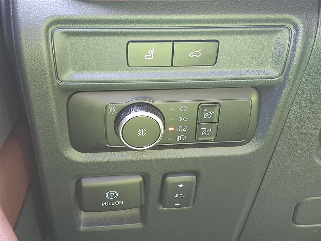 2024 Ford Expedition Limited Silver at Gullo Toyota