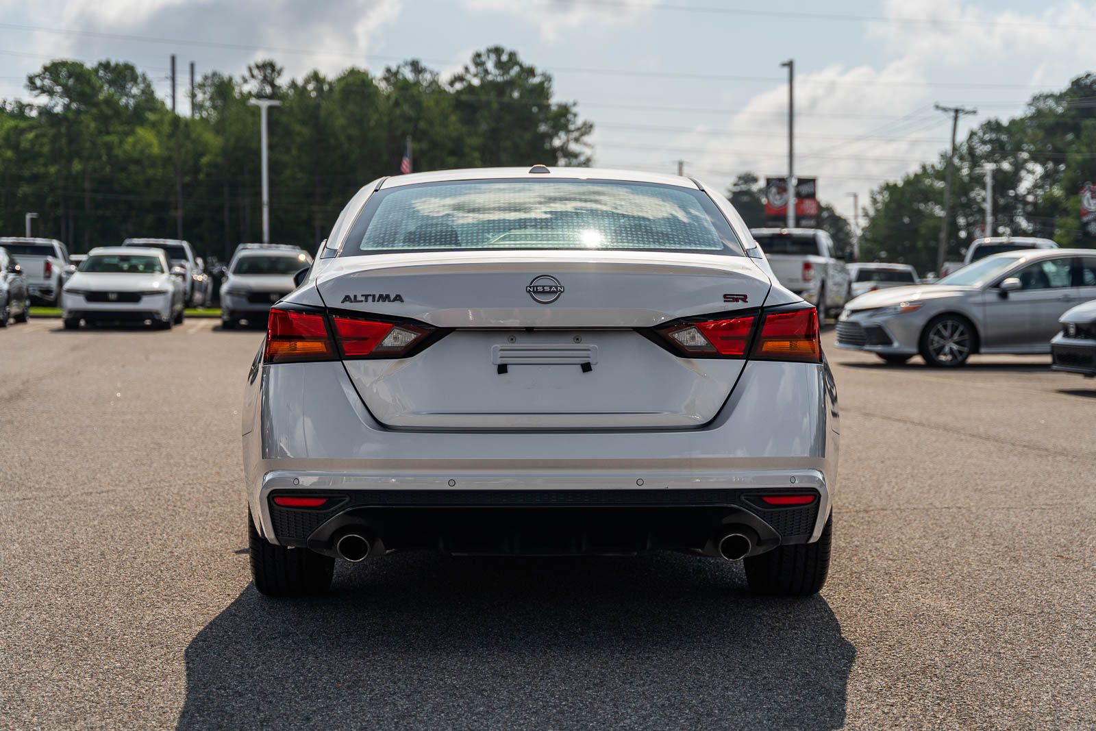 Used 2024 Nissan Altima Sedan