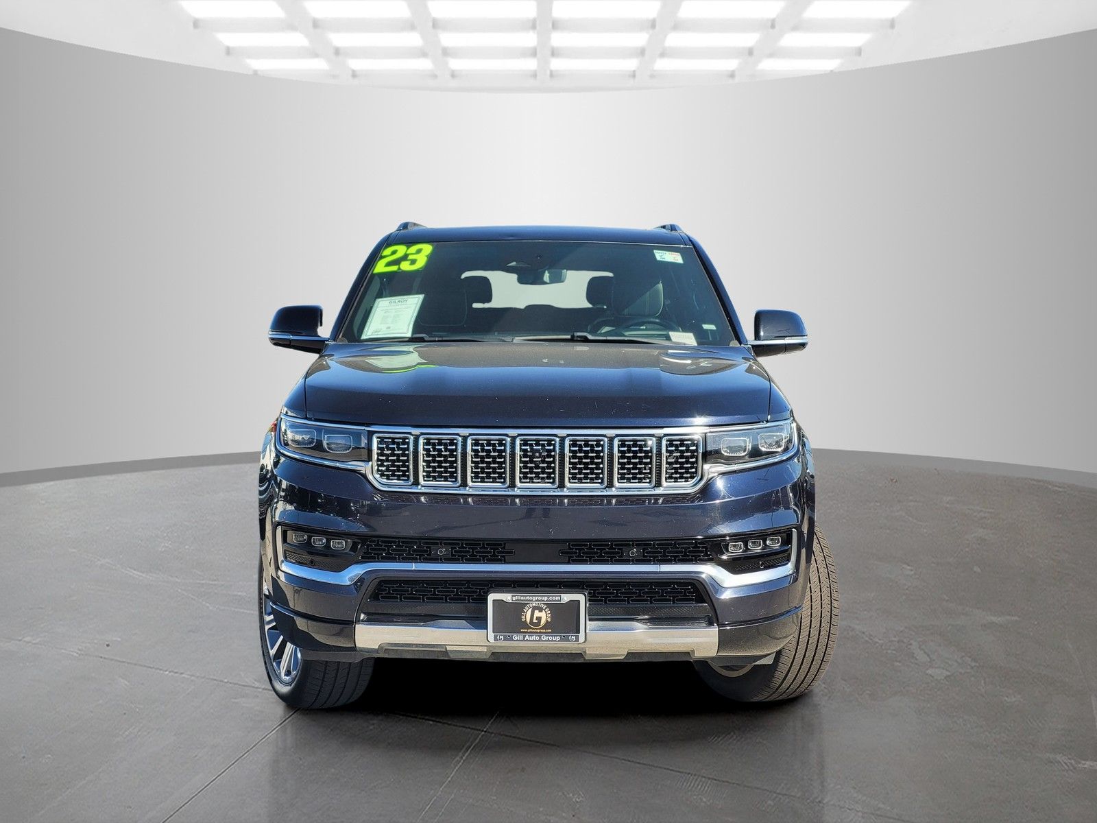 Used 2023 Blue Jeep Series II image 2