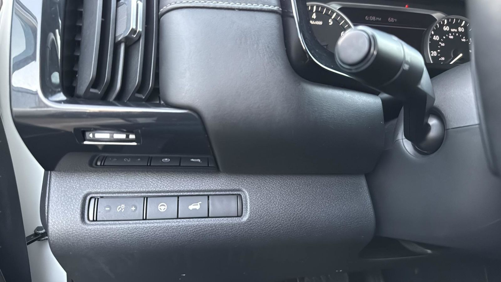 Used Car 2022 Nissan Pathfinder  Sv For Sale Under $25,000 In Austin, Texas