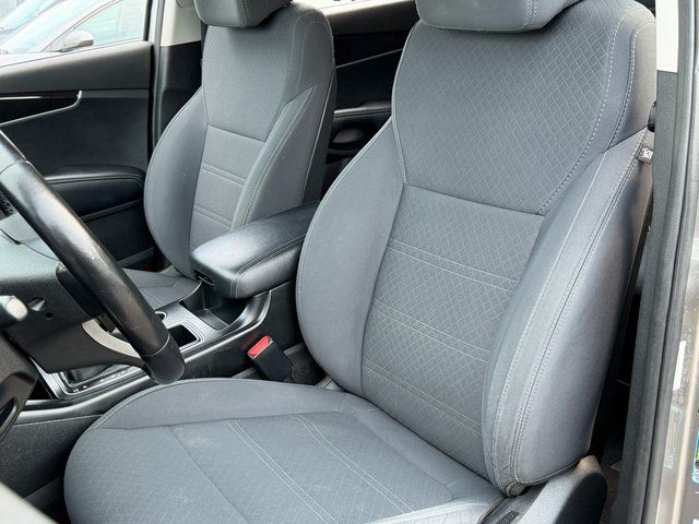 Used 2017 Titanium Silver Kia LX image 9