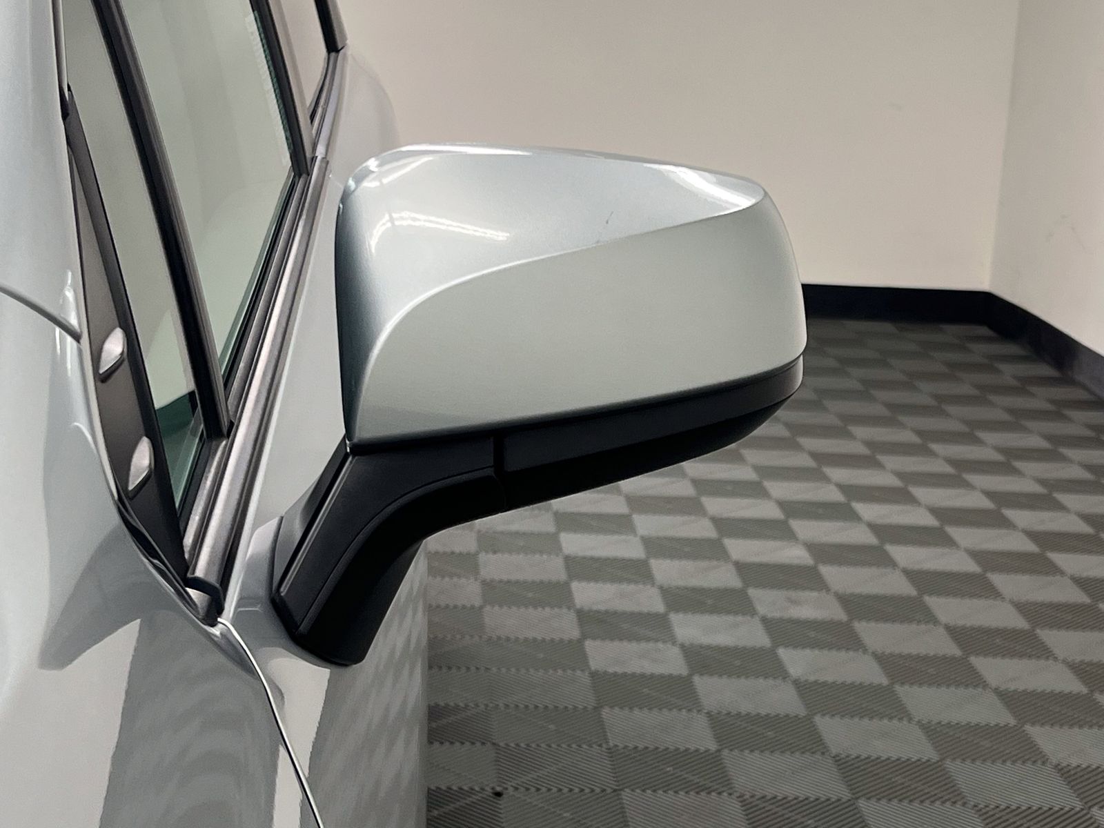 used 2023 Toyota Sienna car, priced at $37,988