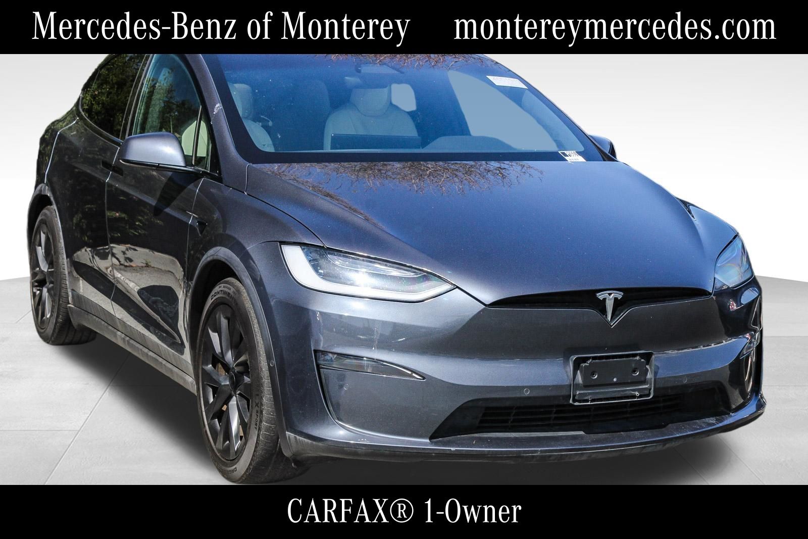 2023 Tesla Model X Long Range's photo