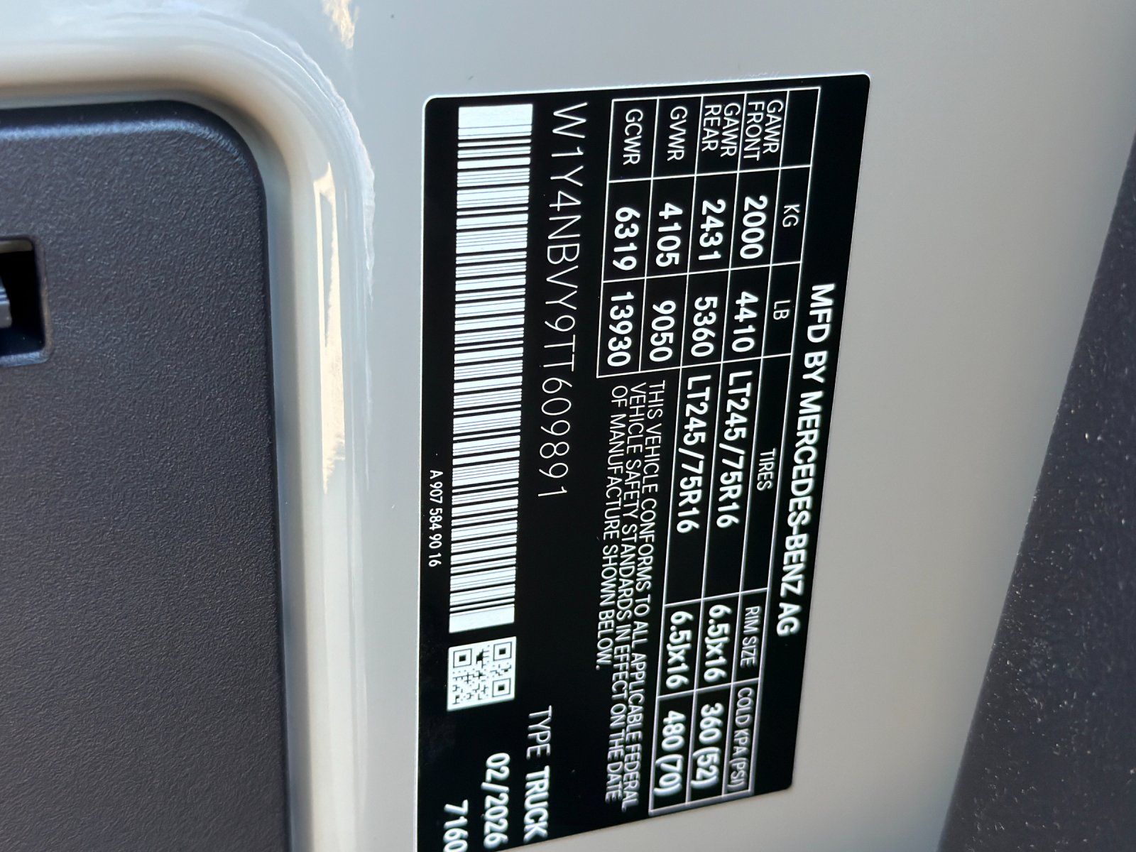 new 2026 Mercedes-Benz Sprinter 2500 car