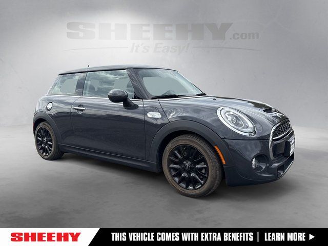 2017 MINI Cooper S 2-Door Hatchback FWD