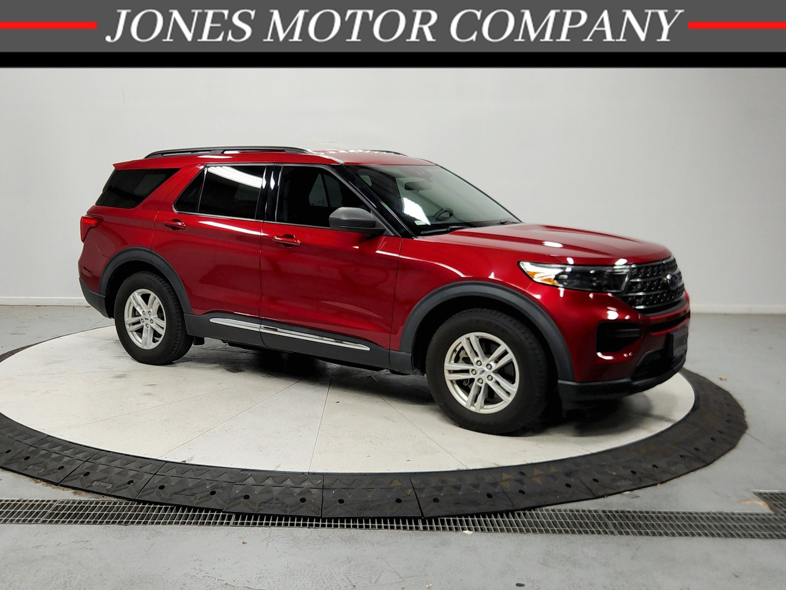 Rapid Red Metallic Tinted Clearcoat 2021 Ford Explorer SUV / Crossover Rear-Wheel Drive Automatic