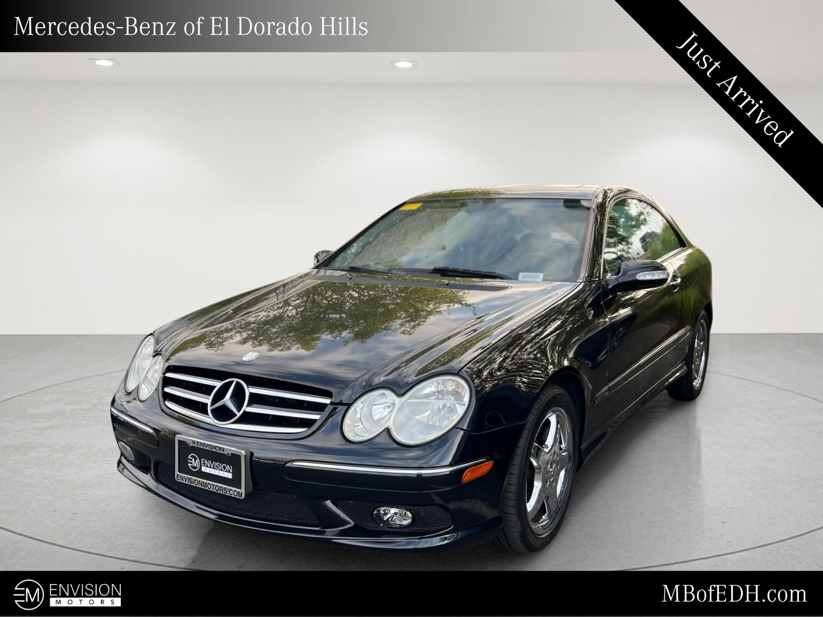 Black 2004 Mercedes-Benz CLK Coupe Rear-Wheel Drive 5-Speed Automatic Overdrive