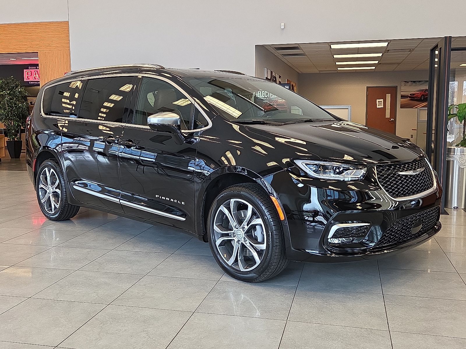 2026 Chrysler Pacifica Pinnacle AWD