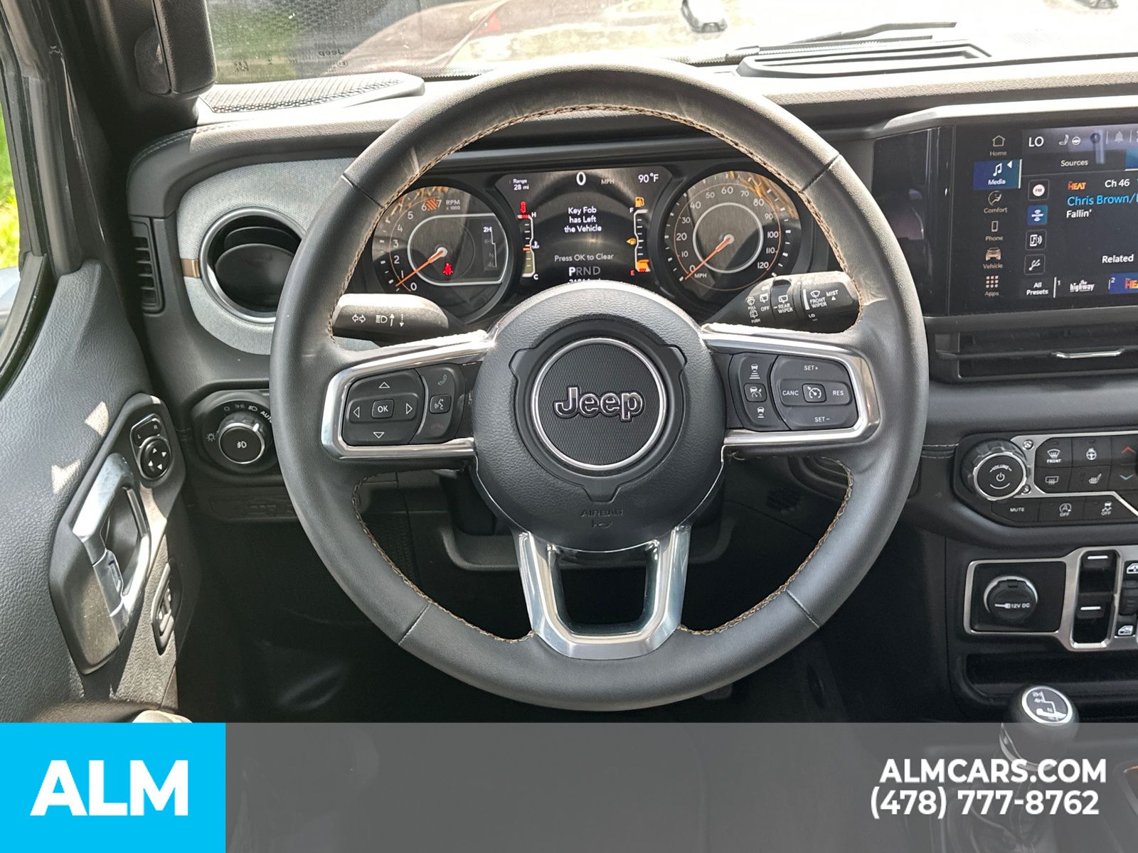 Used 2025 Gray Jeep Sahara image 29