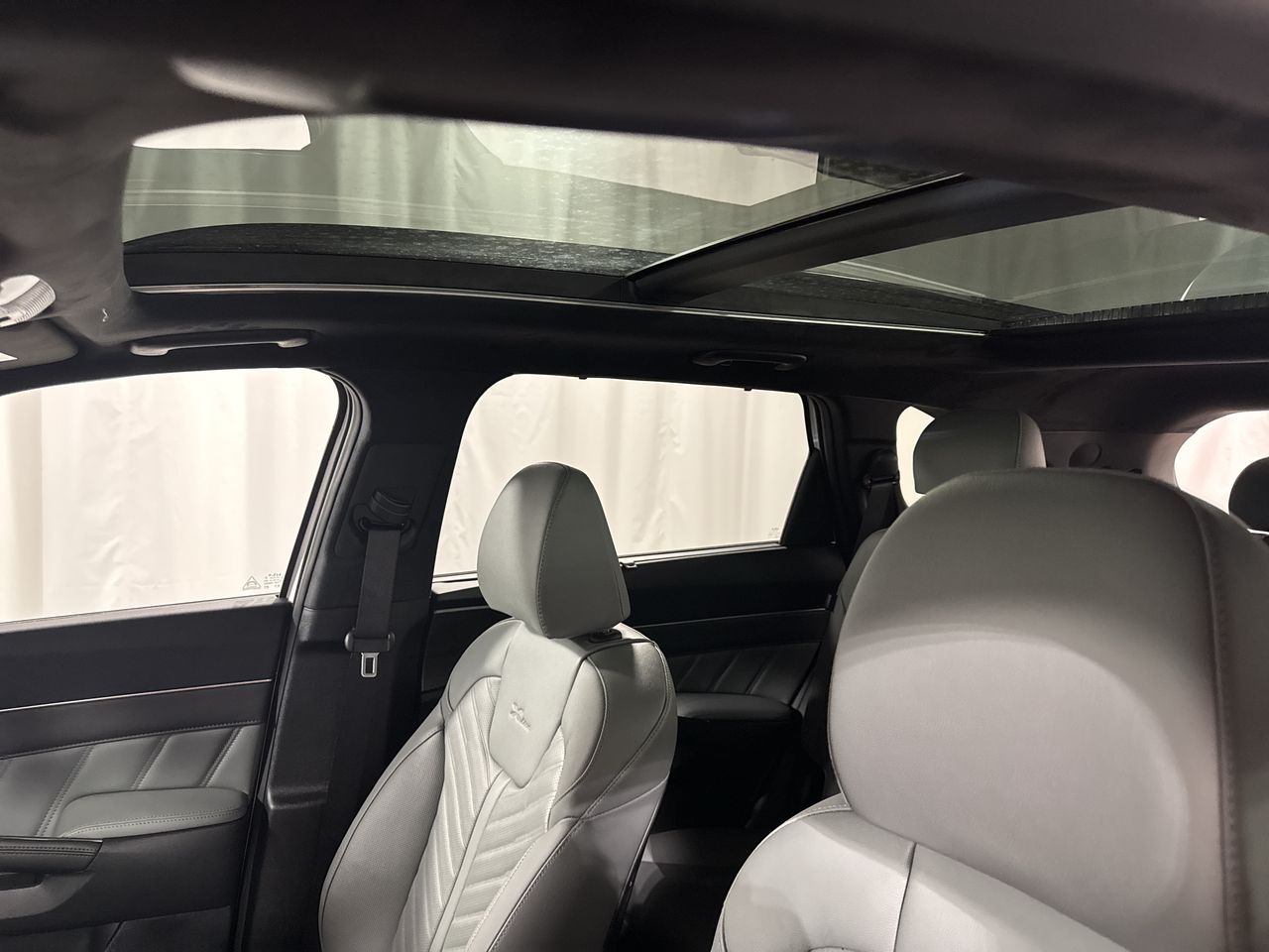 2025 Kia Sorento X-Line SX Prestige photo 25