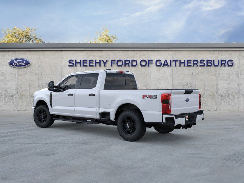New 2026 Oxford White Ford XL image 5