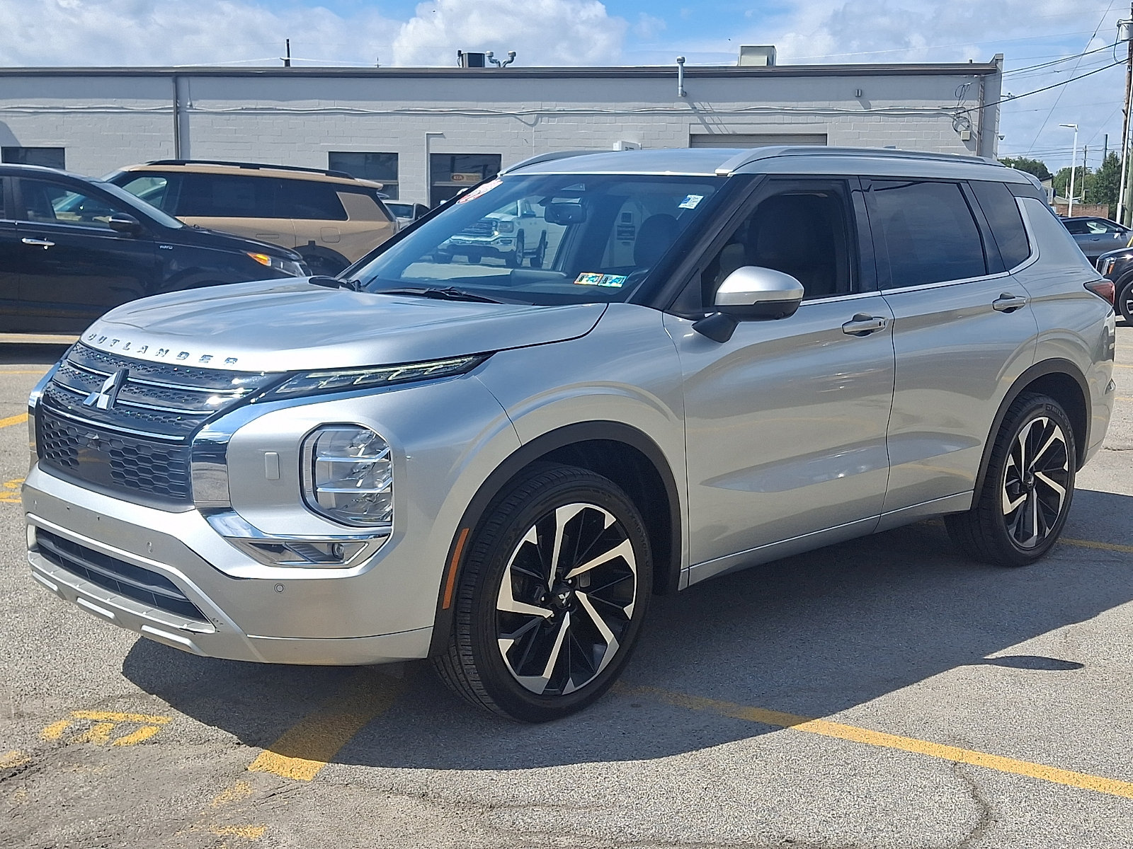 Used 2022 Mitsubishi Outlander SUV