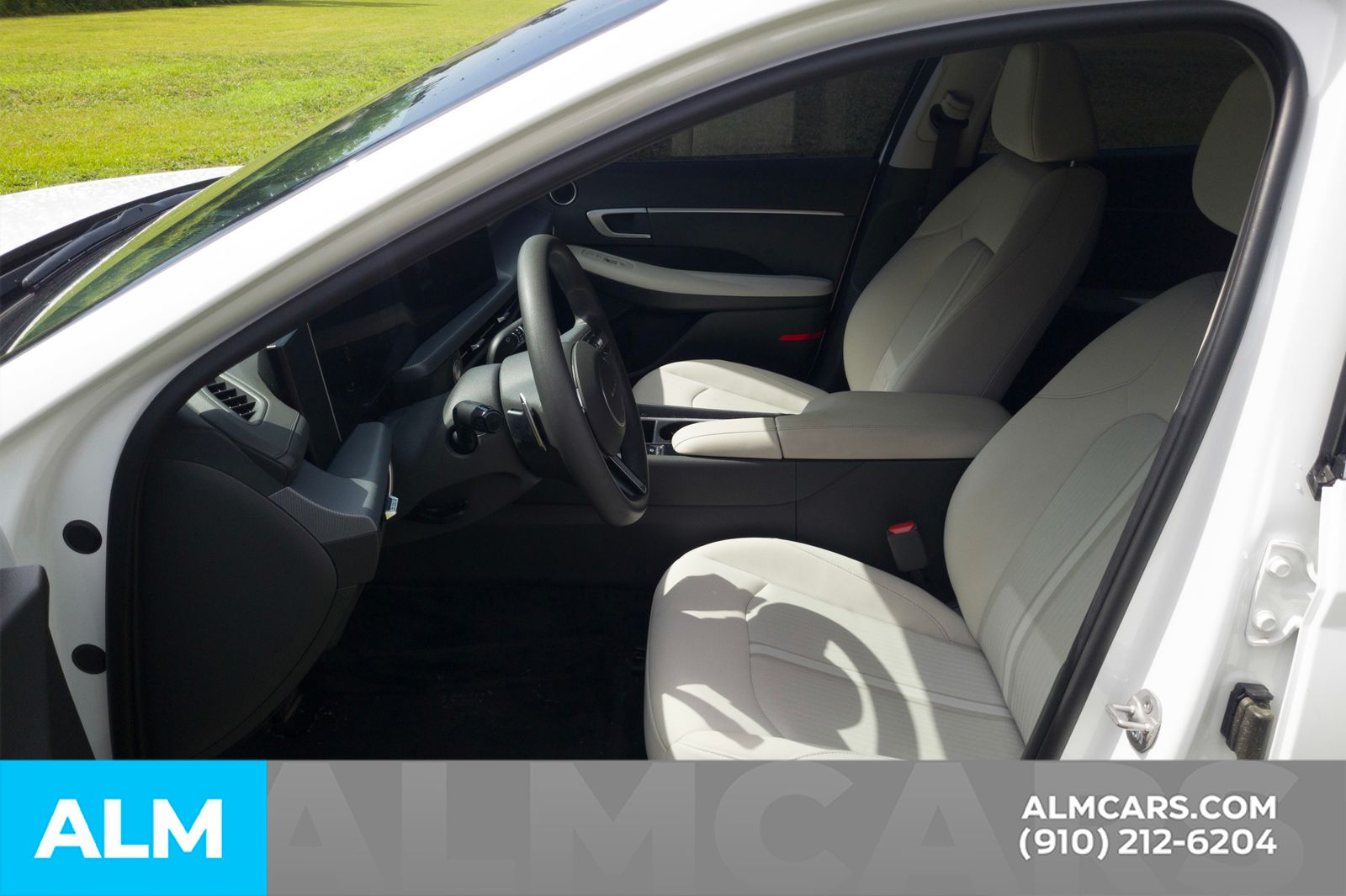 Certified Used 2024 White Hyundai SEL image 7
