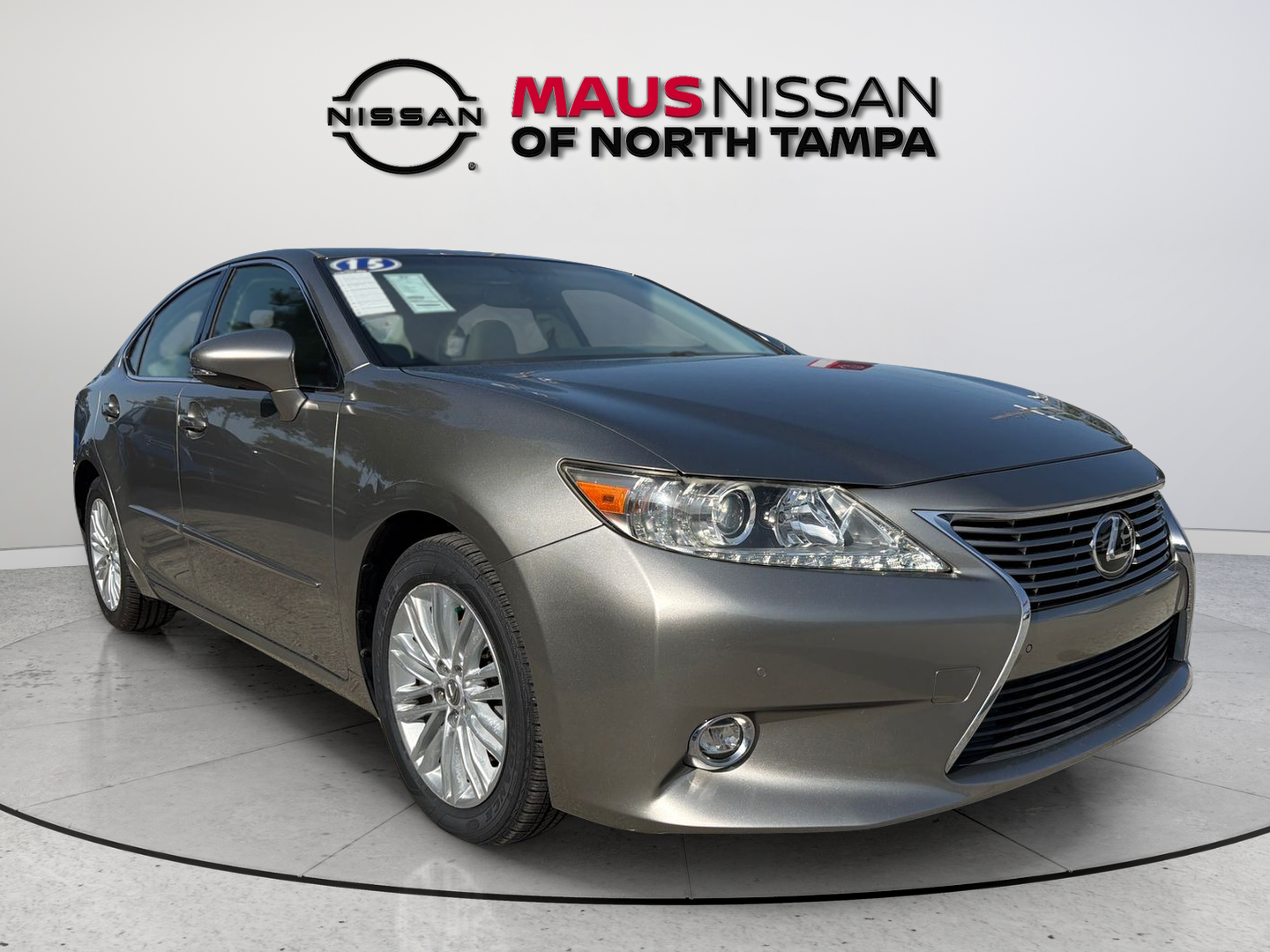 Atomic Silver 2015 Lexus ES Sedan Front-Wheel Drive 6-Speed Automatic