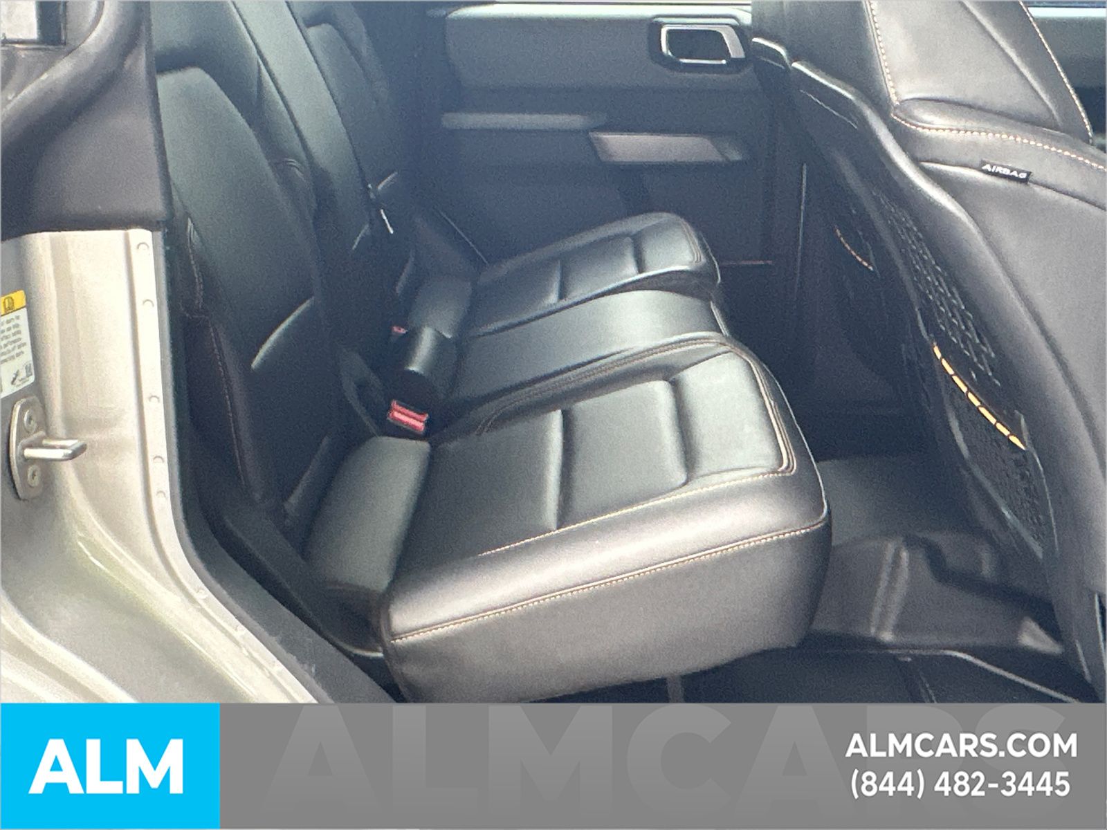 Used 2021 Silver Ford Badlands image 17