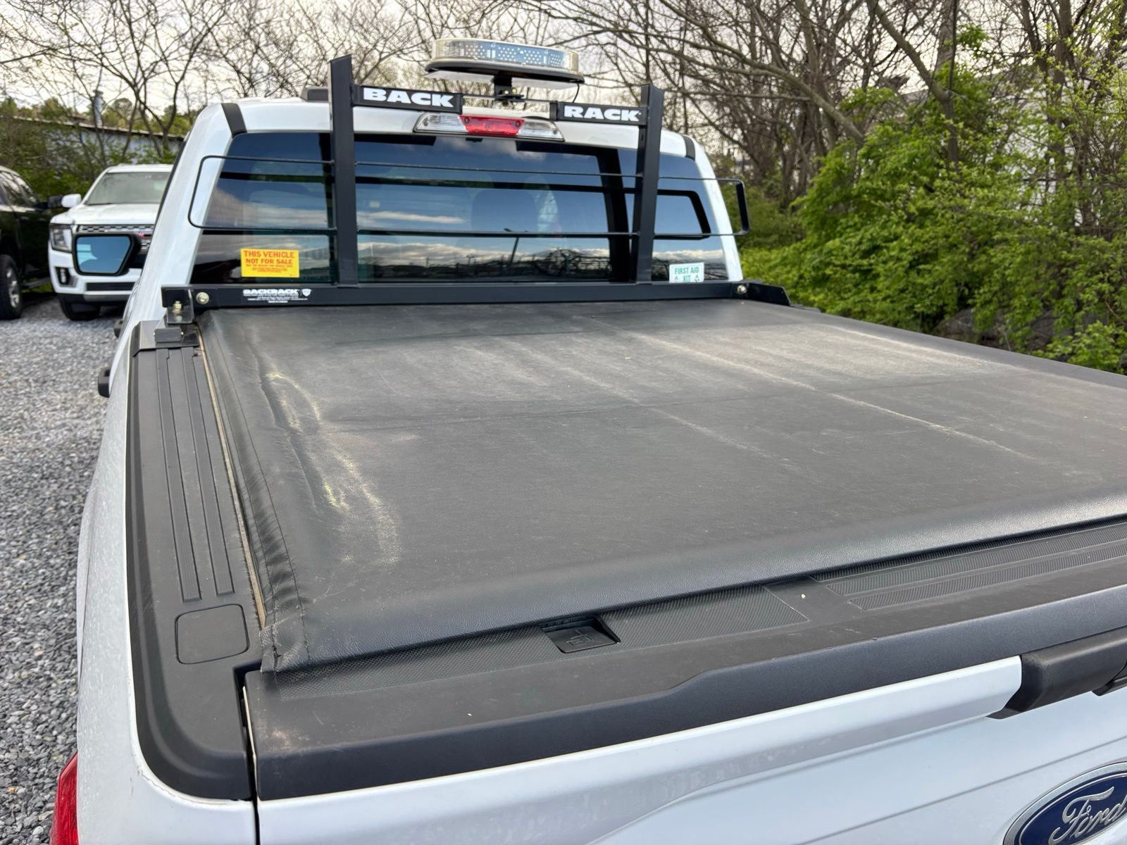 View vehicle photo 5