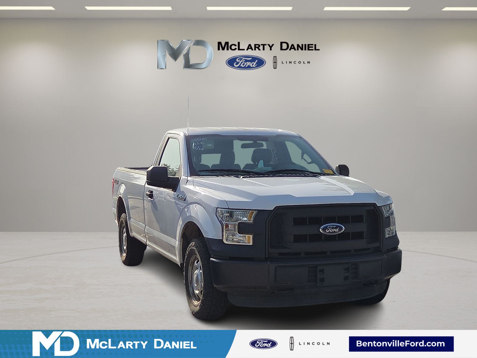 Oxford White 2016 Ford F-150 Pickup Truck Four-Wheel Drive 6-Speed Automatic