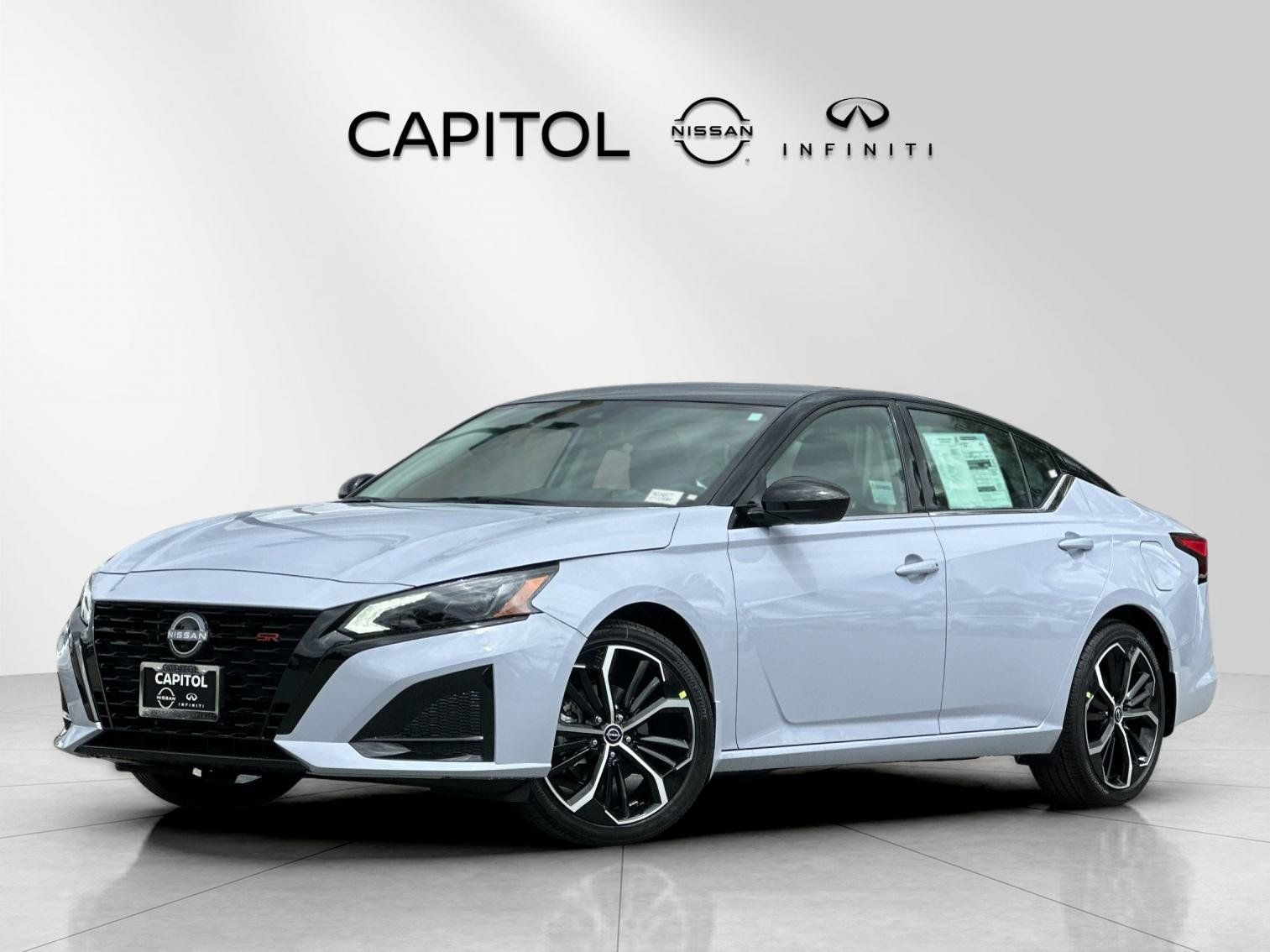 Gray Sky/Super Black 2026 Nissan Altima Sedan Front-Wheel Drive Continuously Variable Transmission