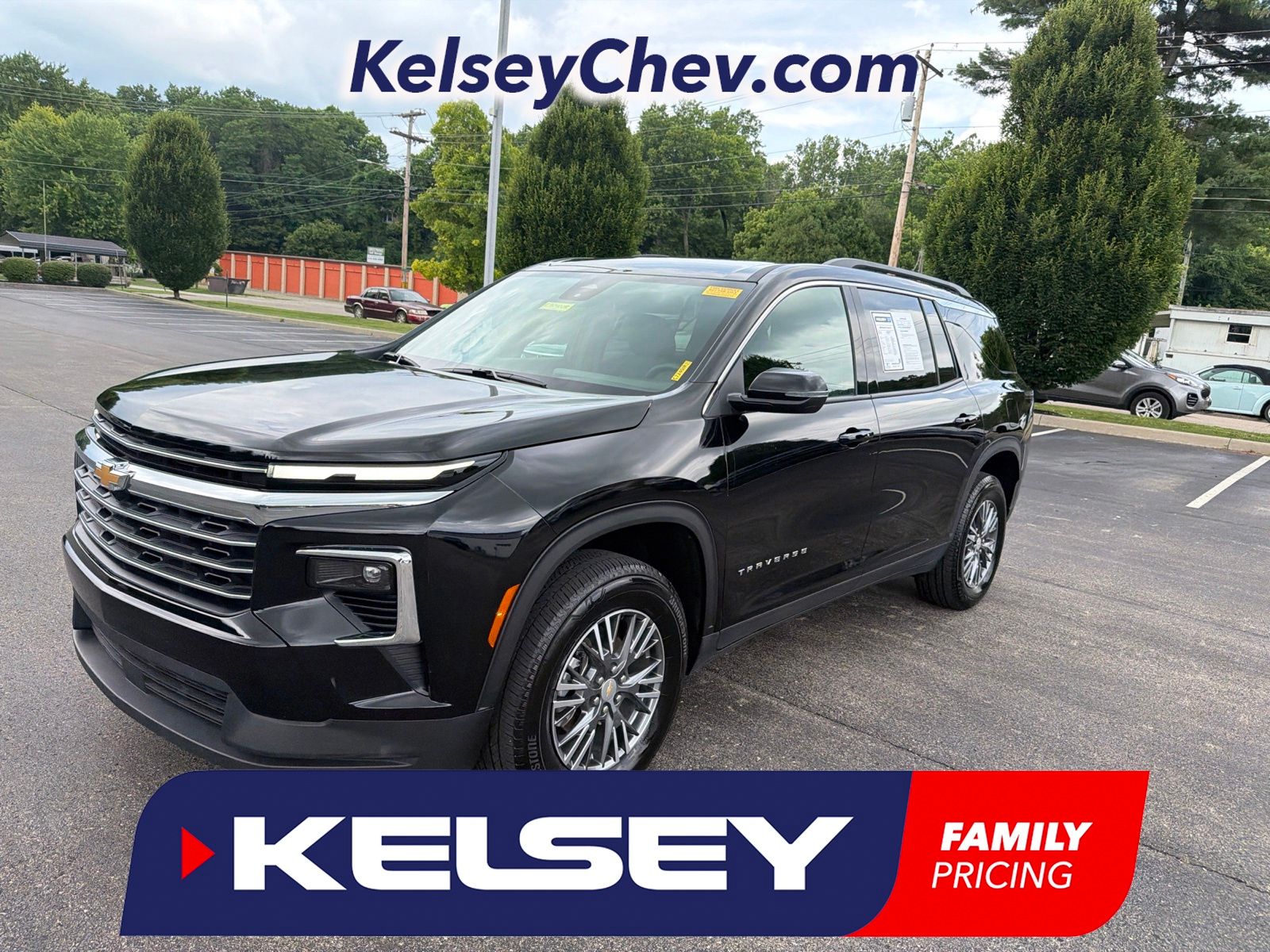 Black Metallic 2026 Chevrolet Traverse LT AWD SUV / Crossover Four-Wheel Drive 8-Speed Automatic