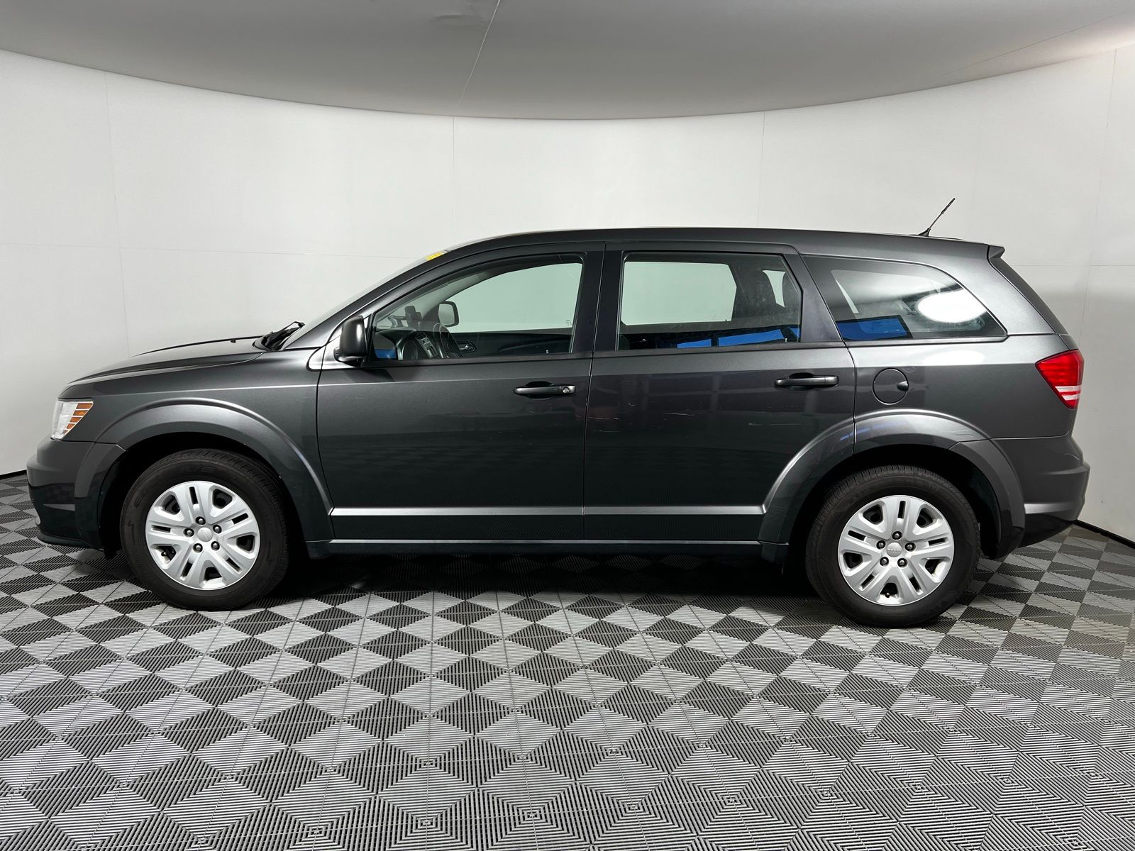 Thumbnail: 2015 Dodge Journey - 8